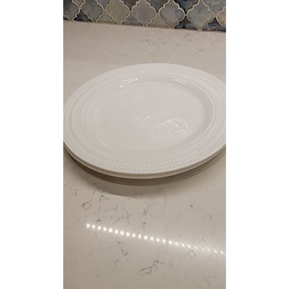 Mikasa Swirl White Bone China salad Plate 9 1/4" Set Of 2 - Picture 6 of 7